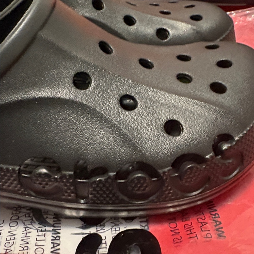 NWT [CROCS] Classic Clogs Sporty Comfort Slip-Ons Water-Friendly Black M 10/W 12 - Picture 8 of 13